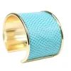 breiter Armreif 4,5 cm aus Fischleder, Edelstahl, tolle Farben, gold