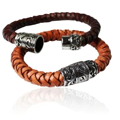 schlichtes Armband aus geflochtener Lederkordel mit tollen Verschluss