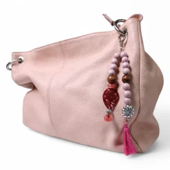 Taschenanhänger aus Holz- und Metallperlen, Keramikteile und Acrylanhänger